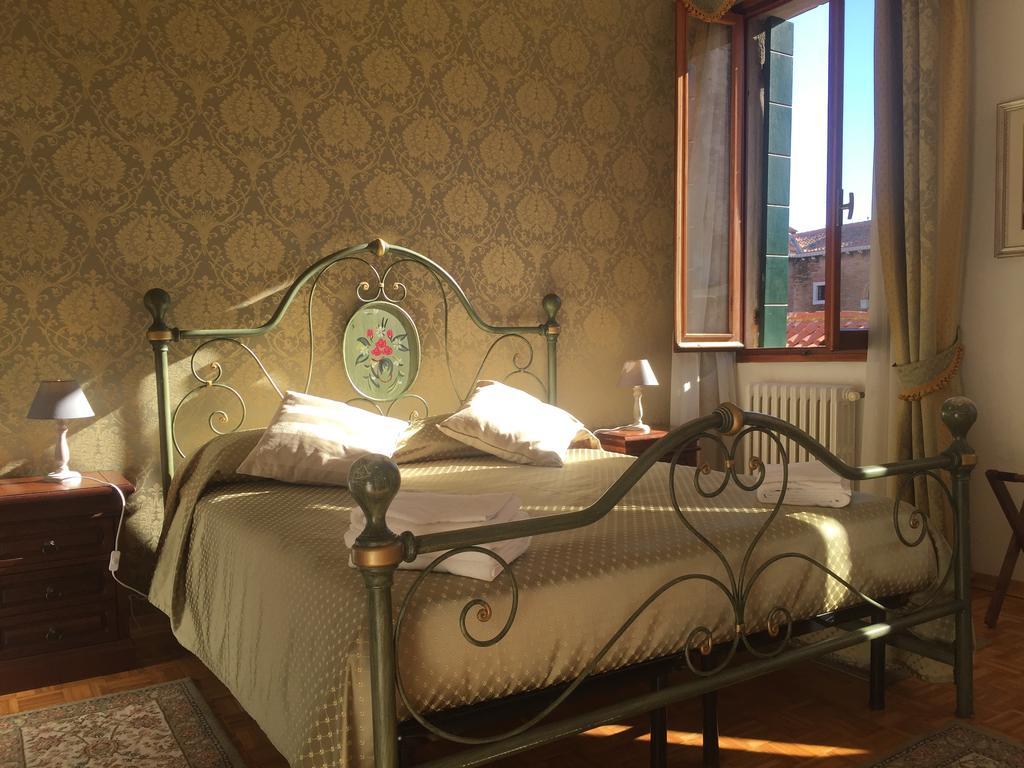 Residenza Rialto Hotel Venetië Buitenkant foto